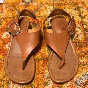 Tommy Hilfiger brown sandals size 6